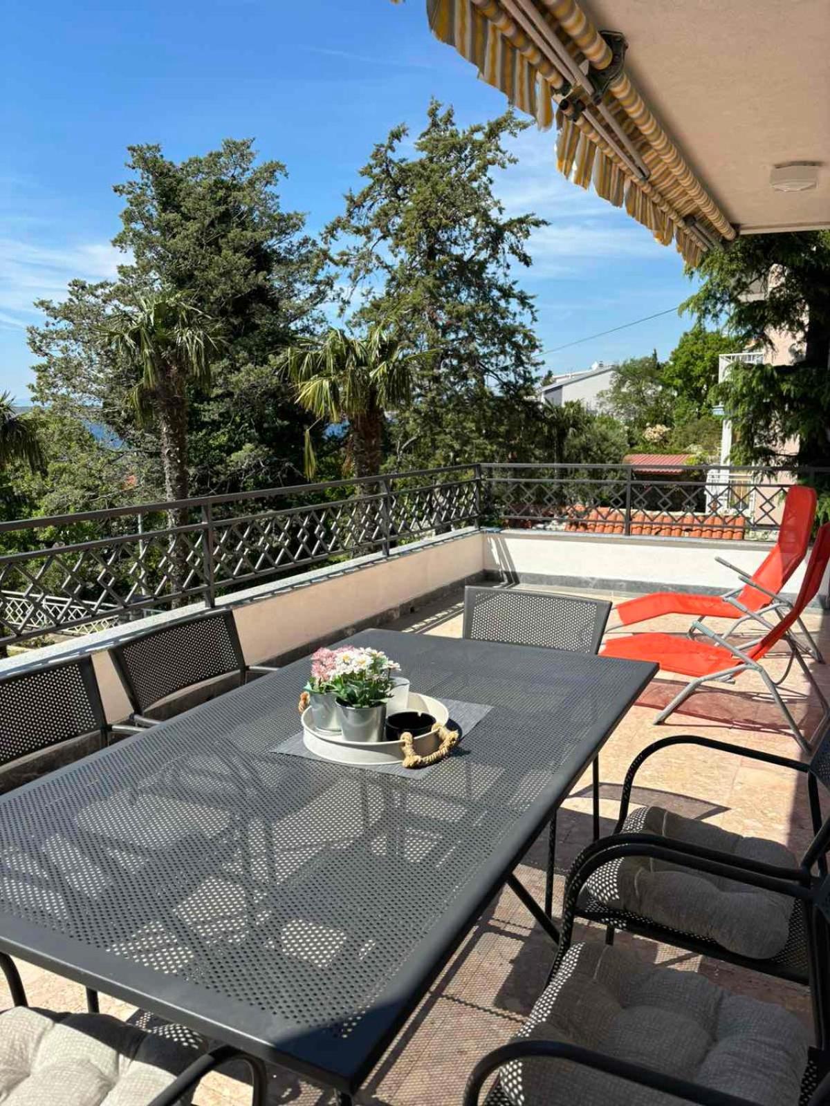 Helen Apartments Crikvenica Extérieur photo