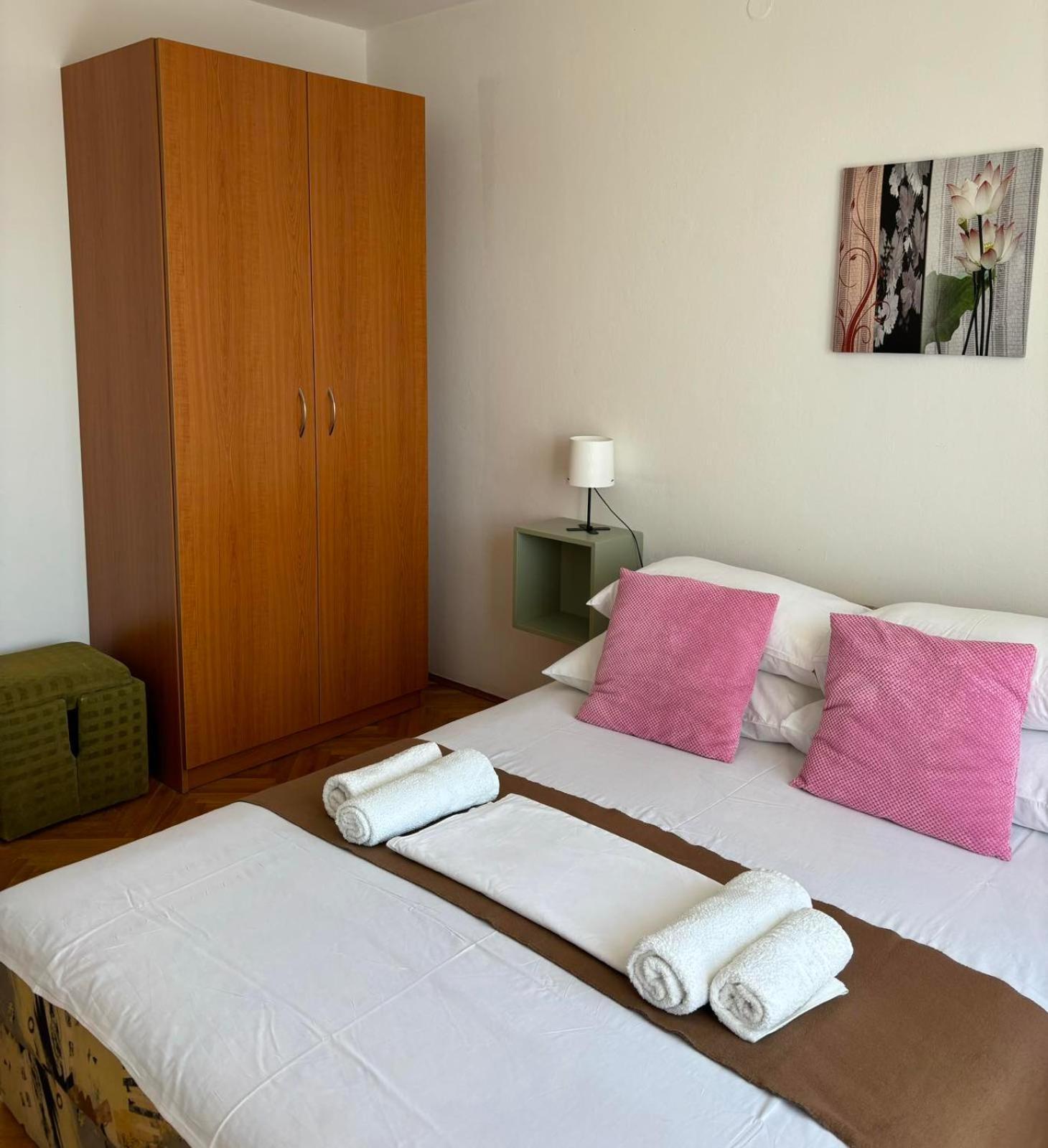 Helen Apartments Crikvenica Extérieur photo